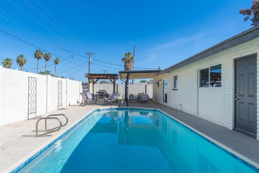 Cozy-Perfect Location-Private Pool-Heat Optional- Spring Training-Gcu Villa Phoenix Buitenkant foto