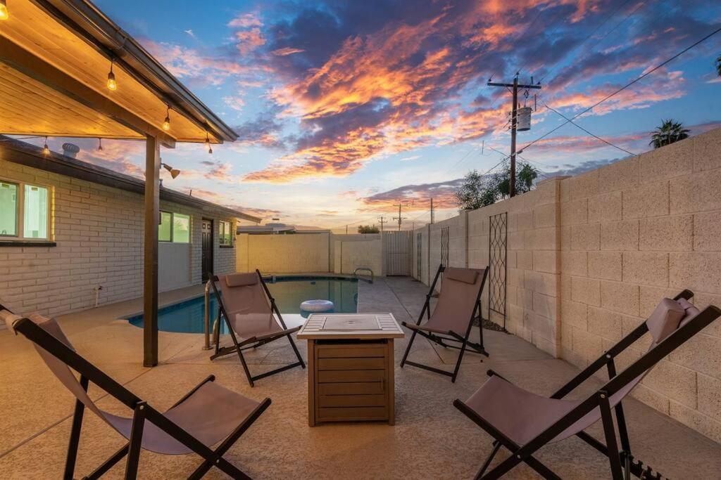 Cozy-Perfect Location-Private Pool-Heat Optional- Spring Training-Gcu Villa Phoenix Buitenkant foto