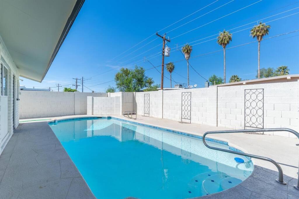 Cozy-Perfect Location-Private Pool-Heat Optional- Spring Training-Gcu Villa Phoenix Buitenkant foto