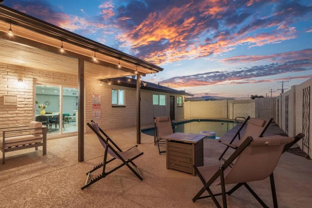 Cozy-Perfect Location-Private Pool-Heat Optional- Spring Training-Gcu Villa Phoenix Buitenkant foto